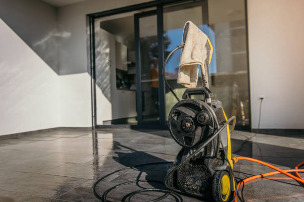 Best Driveway Pressure Washing  in Upper Brookville, NY